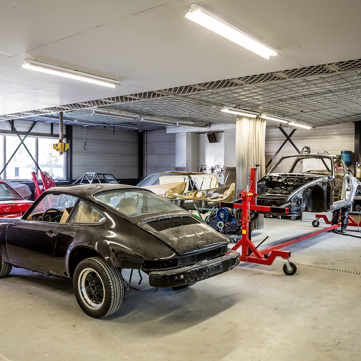 Autorestauratie Raalte, mallenbank en meetsysteem