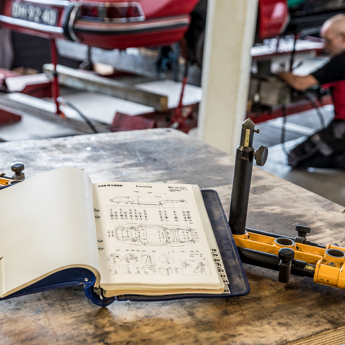 Autorestauratie Raalte, mallenbank en meetsysteem