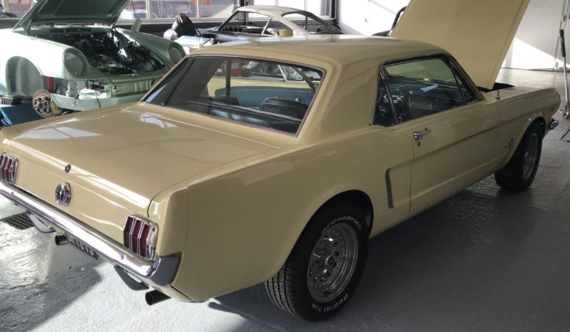 Ford Mustang V8 1965 vol